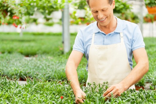 Local transfer station handling separated green waste and recyclable garden materials
